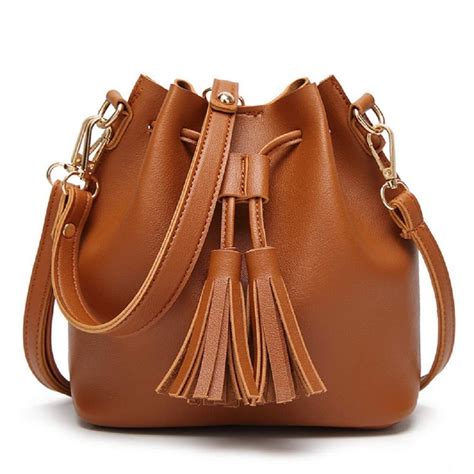 Sanviglor Crossbody Bag For Women Tassel Bucket Bag Drawstring Satchel