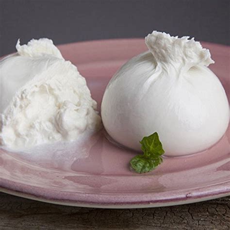 Burrata Di Bufala Scopri Il Formaggio A Pasta Molle E Filata Assolatte