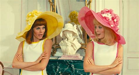 Les Décors Des « Demoiselles De Rochefort De Jacques Demy Sont Les