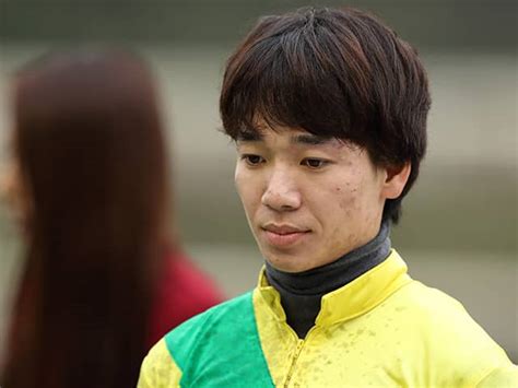 【jra】松山弘平騎手が落馬負傷で乗り替わり、金鯱賞のステラリアはmデムーロ騎手に その他競技 スポーツブル スポブル