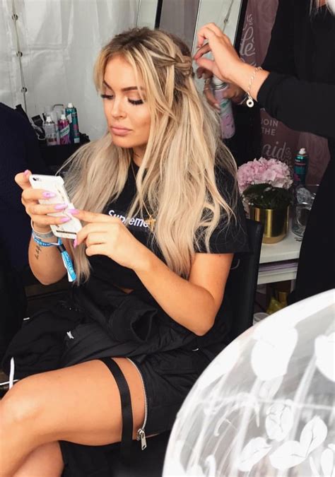 Fanny Blonde Hair Beauty Blonde