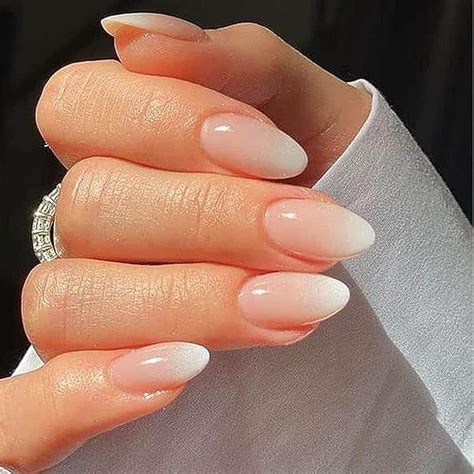 Daterkey Lot de 28 faux ongles à coller pour femme et fille Motif flèche Nude dégradé Amazon