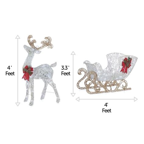 a christmas sleigh with reindeers on it and the measurements for each one