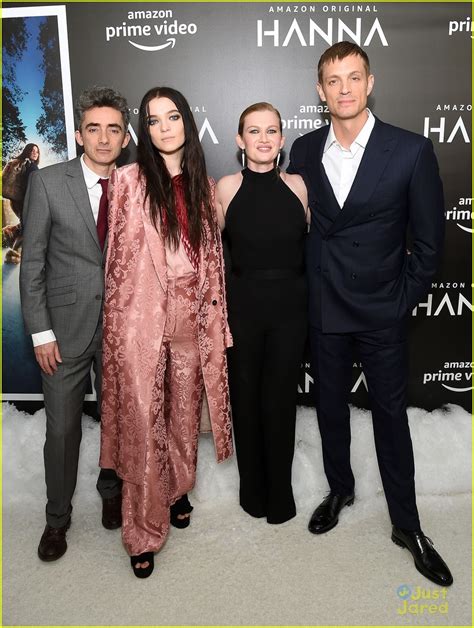 Esme Creed Miles Stuns In Pink Suit At Hanna Premiere In Nyc Photo