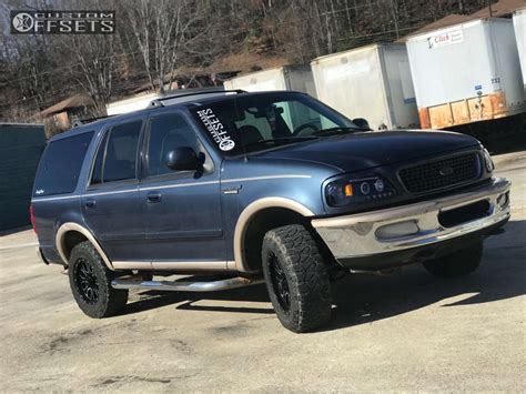 1998 Ford Expedition With 17x9 18 Helo He879 And 28570r17 Fierce Attitude Mt And Stock Custom