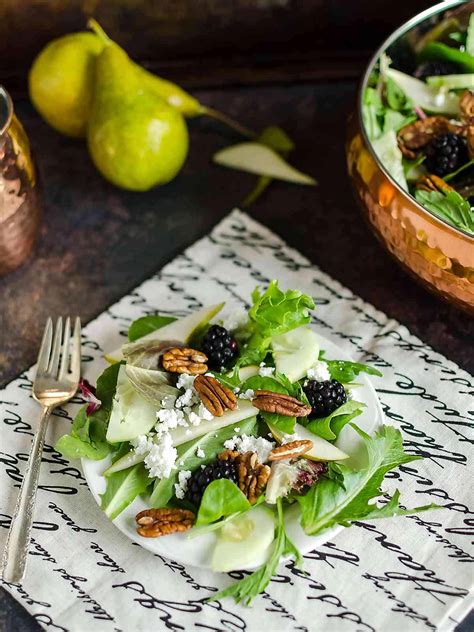 Mixed Greens Salad Recipe ~ The Perfect Fall Salad That Goes With Everything