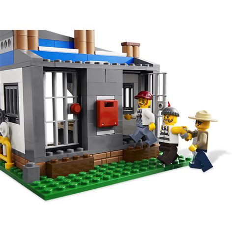 Lego Forest Police Station Set Brick Owl Lego Marketplace