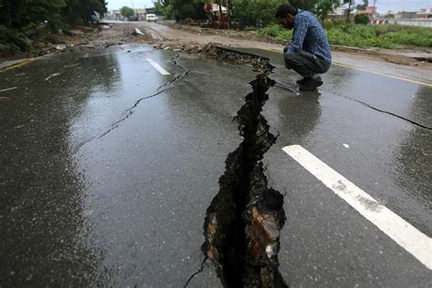 Suman Los Muertos Y Los Heridos Por Sismo En Pakist N