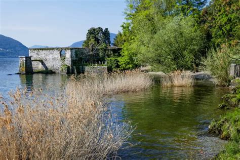 How to visit the Brissago Islands and the botanical gardens