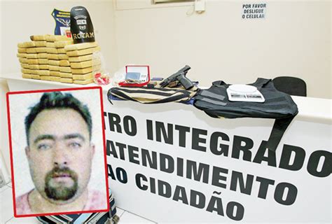 Preso Por Tr Fico E Porte Ilegal De Arma Painel Do Crime Tribuna Do