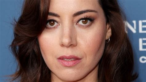 Aubrey Plaza Swaps Her White Lotus Brunette For Winter Blonde Flipboard