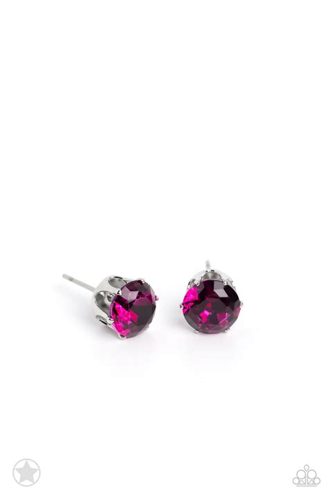 Paparazzi Just In TIMELESS Pink Post Earrings | CarasShop