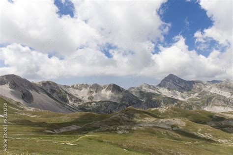 Panorama Montano Catena Montuosa Degli Appennini Italia Grandi