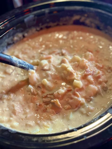 BROWN SHACK Tavern - You don’t want to miss this chowder! It is FULL of