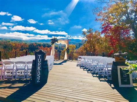 9 of the Best Wedding Venues in Gatlinburg, TN