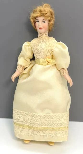 1 12 Artisan Victorian Dollhouse Miniature Doll Lady Woman Jill Nix