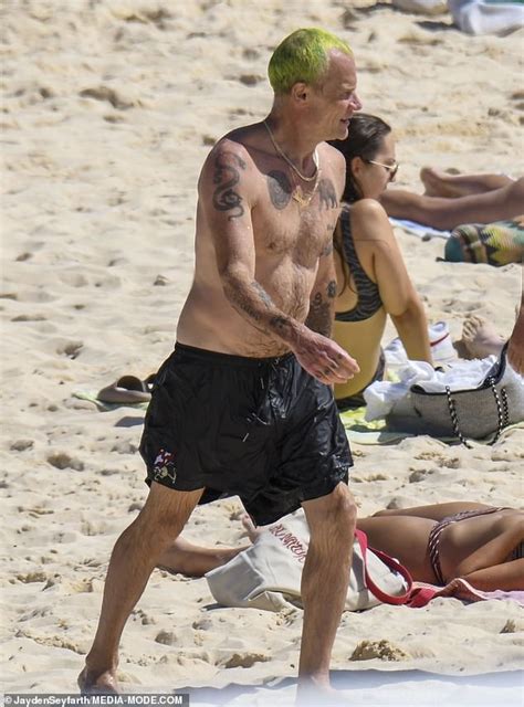 Red Hot Chili Peppers Bassist Flea Enjoys Bondi Beach With Wife Melody Ehsani Daily Mail Online