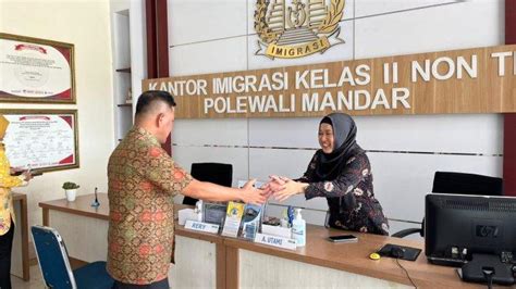 Pasca Idulfitri Kakanwil Kemenkumham Sulbar Kunjungi Imigrasi Polman