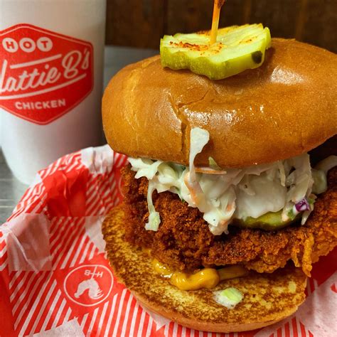 Hattie B S Hot Chicken Sandwich Hot Chicken Sandwiches Hattie B S