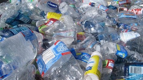 Comment Les Bouteilles En Plastique Affectent Elles L Environnement