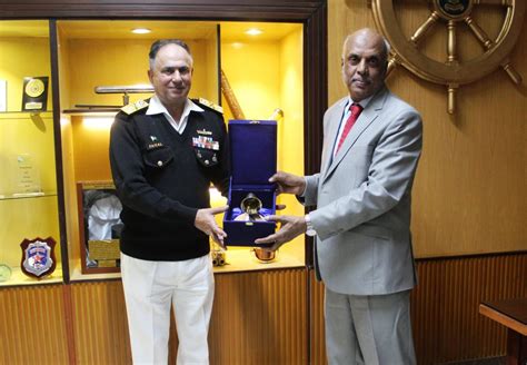 Vice Admiral Faisal Rasul Lodhi HI M Visited PMM On 31 01 2023