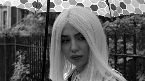 Lirik Dan Terjemahan Lagu Sweet But Psycho Ava Max Tribunmanado Co Id