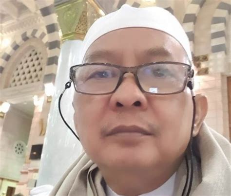 Prof Ahmad Rofiq Shalat Arbain Dan Keutamaannya Di Madinah Opini