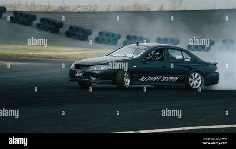 Vicdrift Practice Day 2 Black Ford Au Falcon Japau Drifts Around The