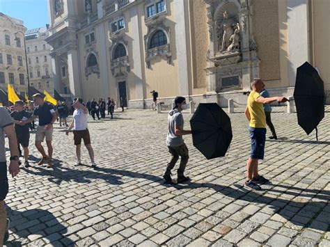 Identit Re Demo Mit Freiheitlicher Unterst Tzung In Wien Watchblog