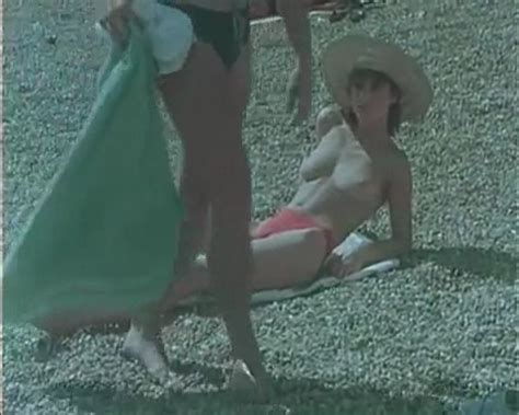 Naked European Unknowns In Zikina Dinastija