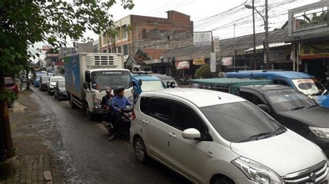 Ini Jam Jam Sibuk Di Jalur SSA Citeureup Bogor Nyaris Tak Ada