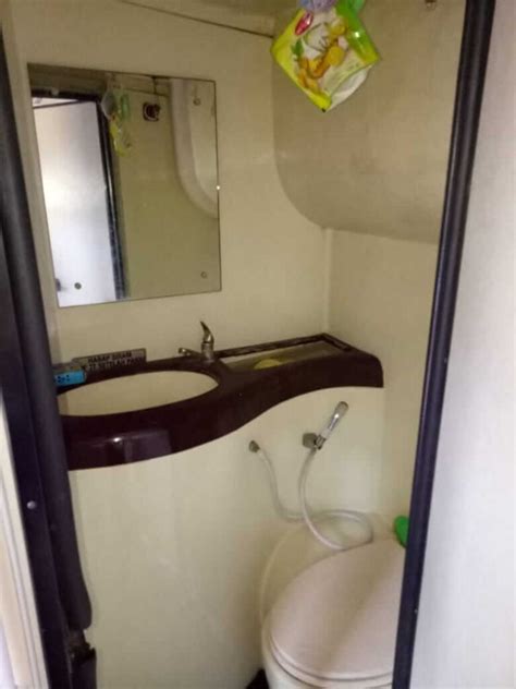 Sewa Bus Toilet Untuk Pariwisata Bus Marpaung