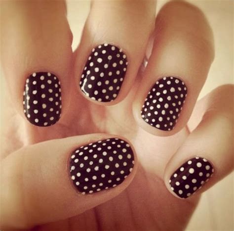 27 Simple and Cute Nail Art Ideas