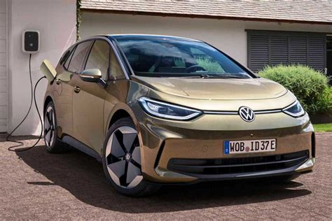 The Volkswagen Id 3 Electric Car Has Been Updated Inside And Out • Mezha Media