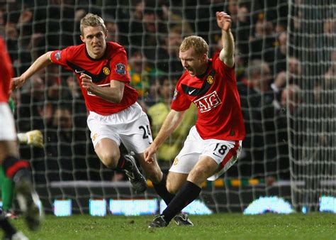Manchester United Top 3 Midfielders Who Could Give United The Edge
