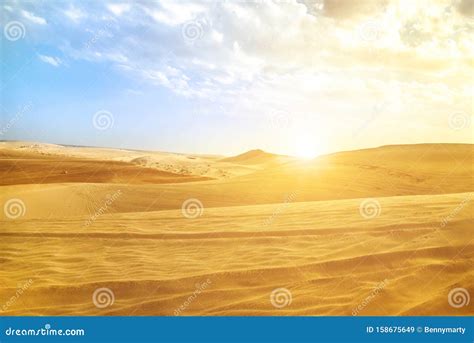 Desert Landscape Qatar Stock Image Image Of Arid Gold 158675649