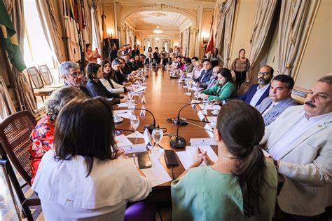 Raquel Lyra Apresenta A Deputados Proposta De Reforma Administrativa