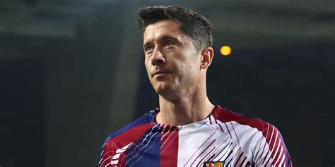 I po co mu to było Robert Lewandowski zmiażdżony po El Clasico