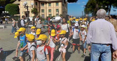 La Carovana Dei Pacifici Invade Sestri Levante