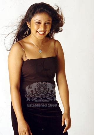Malayalam Serial Actress Archana Hot Cleavage Photo Shoot Gallery