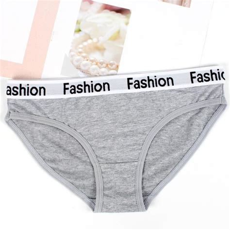 Femmes Sexy Dentelle Soutien Gorge À Armatures Vêtements De Nuit Bandage Lingerie Noire