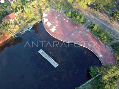 Potensi Wisata Cibinong Situ Plaza Bogor ANTARA Foto