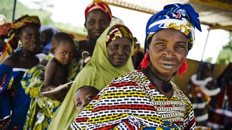 Burkina Faso Anuncia A Liberta O De Mulheres E Crian As Levadas Por