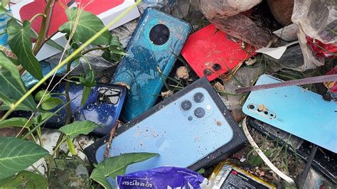 How To Restore Destroyed Phone Found From Garbage Dump 🤑 Youtube