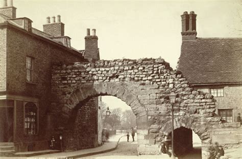 Antiquarian Recording Of Lincolns Newport Arch Lincoln Museum