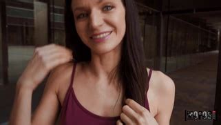 Arian Joy Gives Blowjob In POV Outdoors Porn Movies 3Movs