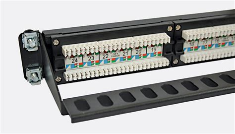 Matrix Cat6 Rj45 Patch Panel 1u 24 Way Unshielded Vertical Termination