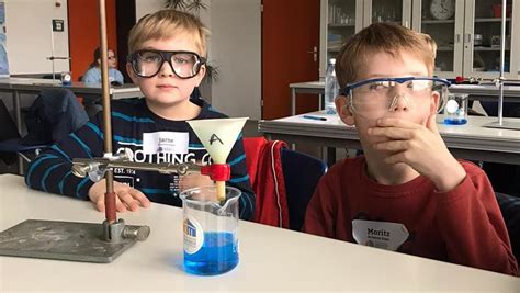 Science Days Experimentierkurse Für Kinder Schulen Eringefeld