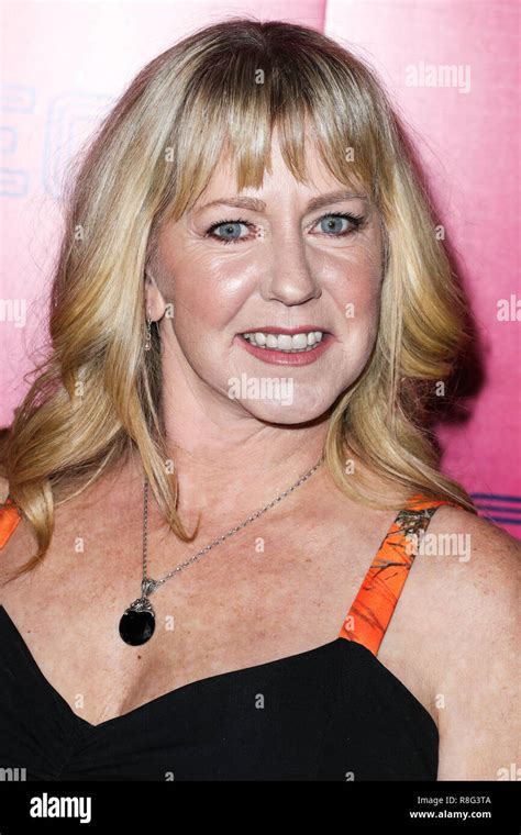 Tonya Harding Hi Res Stock Photography And Images Alamy