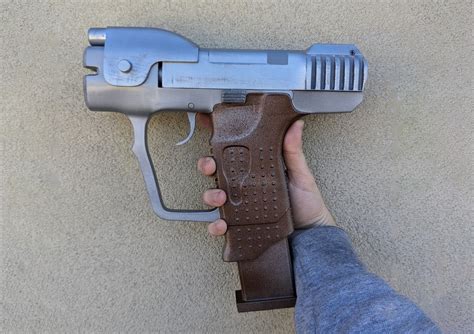 Halo Combat Evolved Pistol M6D REPLICA - Etsy